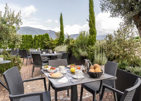 More than just a bed and breakfast in Eppan